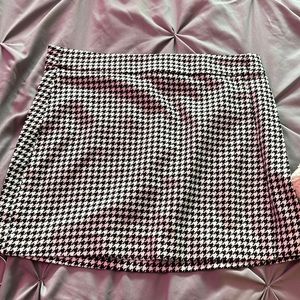 Never worn Steve Madden mini skirt size 0